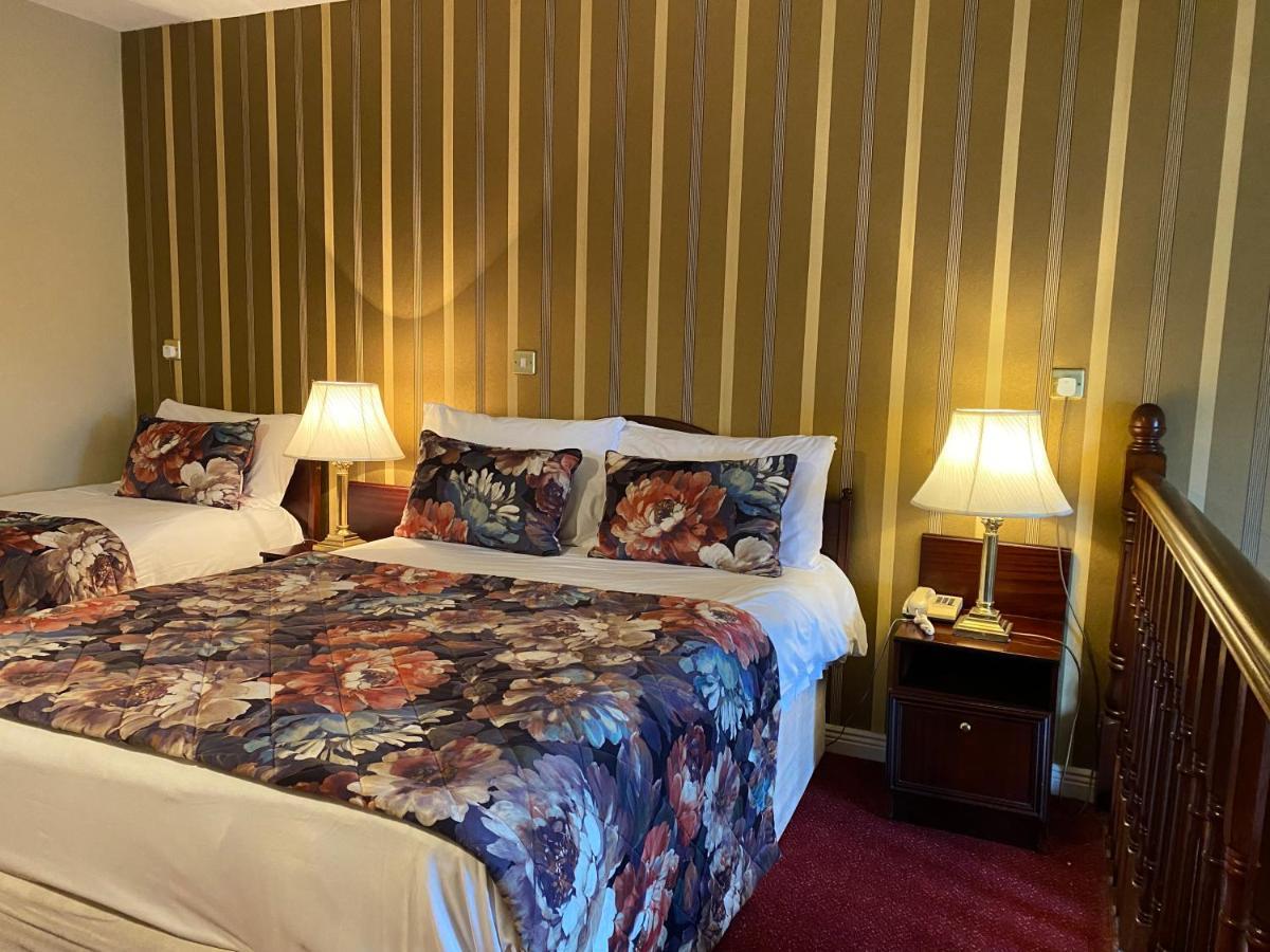 Towers Hotel גלנבי מראה חיצוני תמונה
